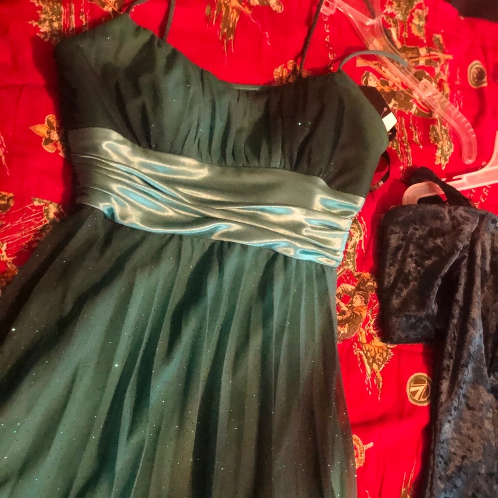 PROM DRESS